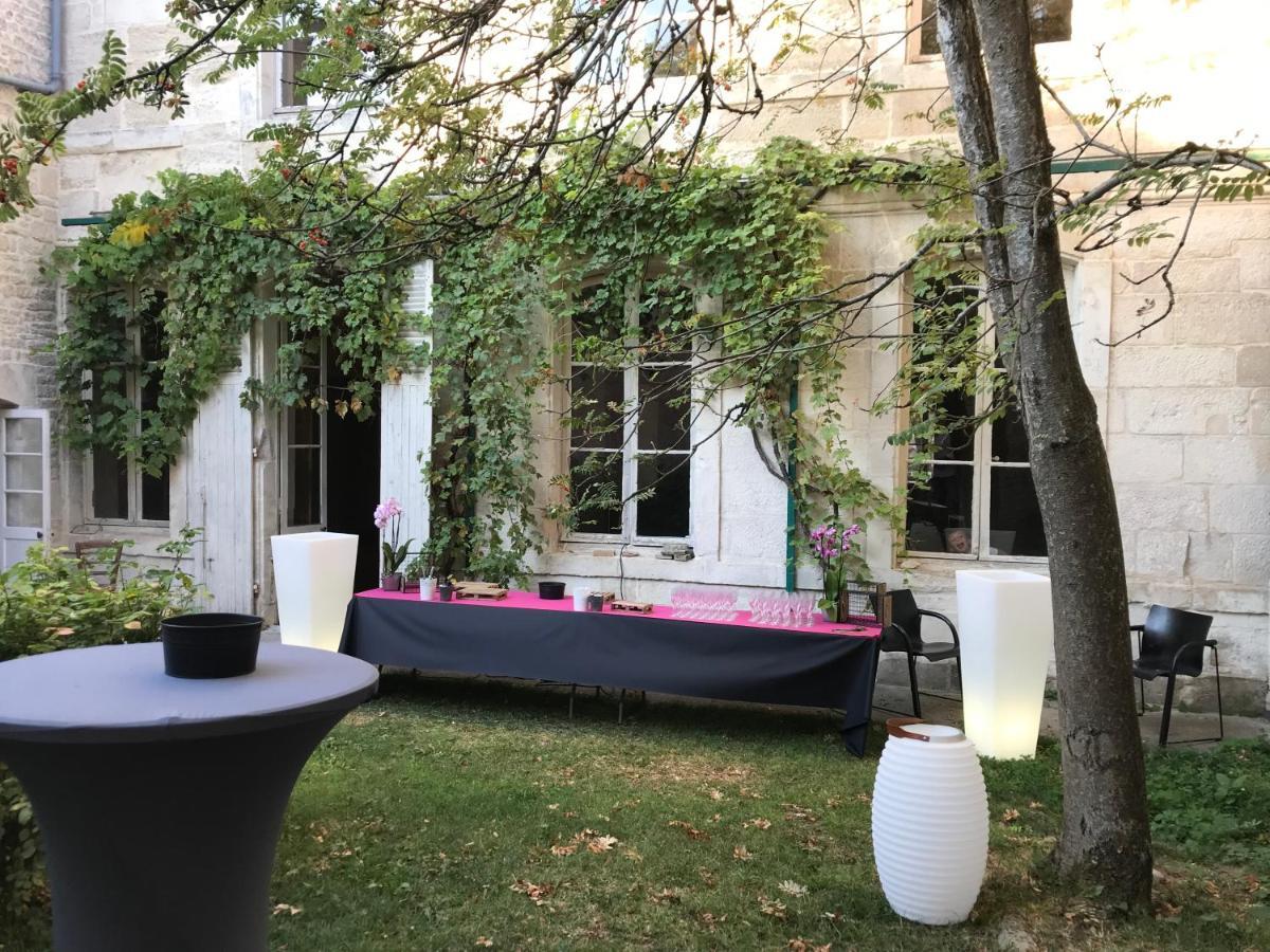 Vieille Rose Villa Niort Luaran gambar